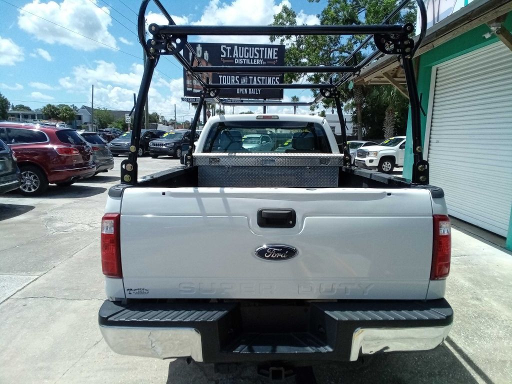 Photo 8 of this FORD F-250 SUPER DUT