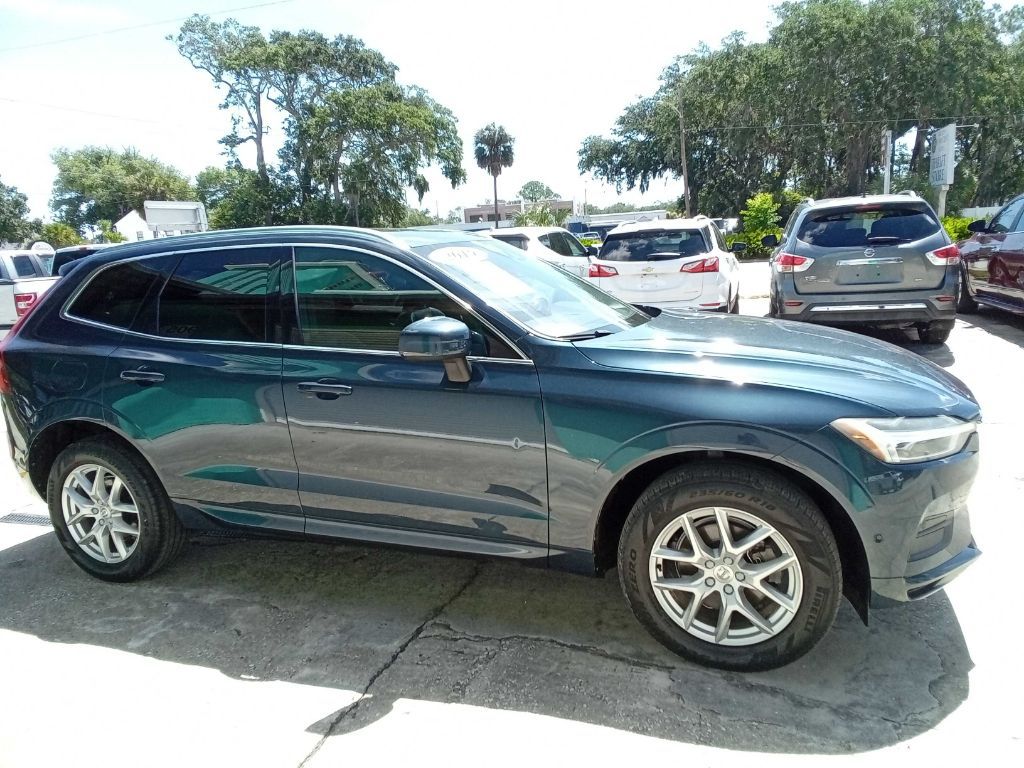 Photo 3 of this VOLVO XC60