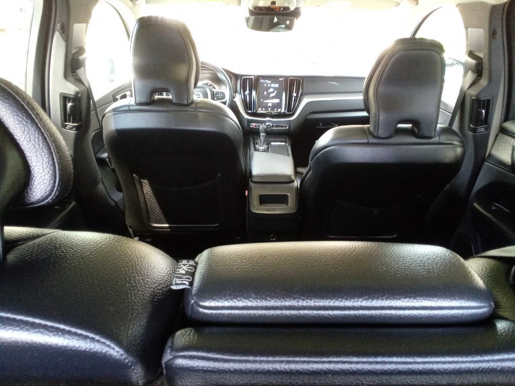 Photo 16 of this VOLVO XC60