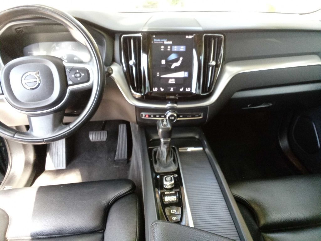 Photo 14 of this VOLVO XC60