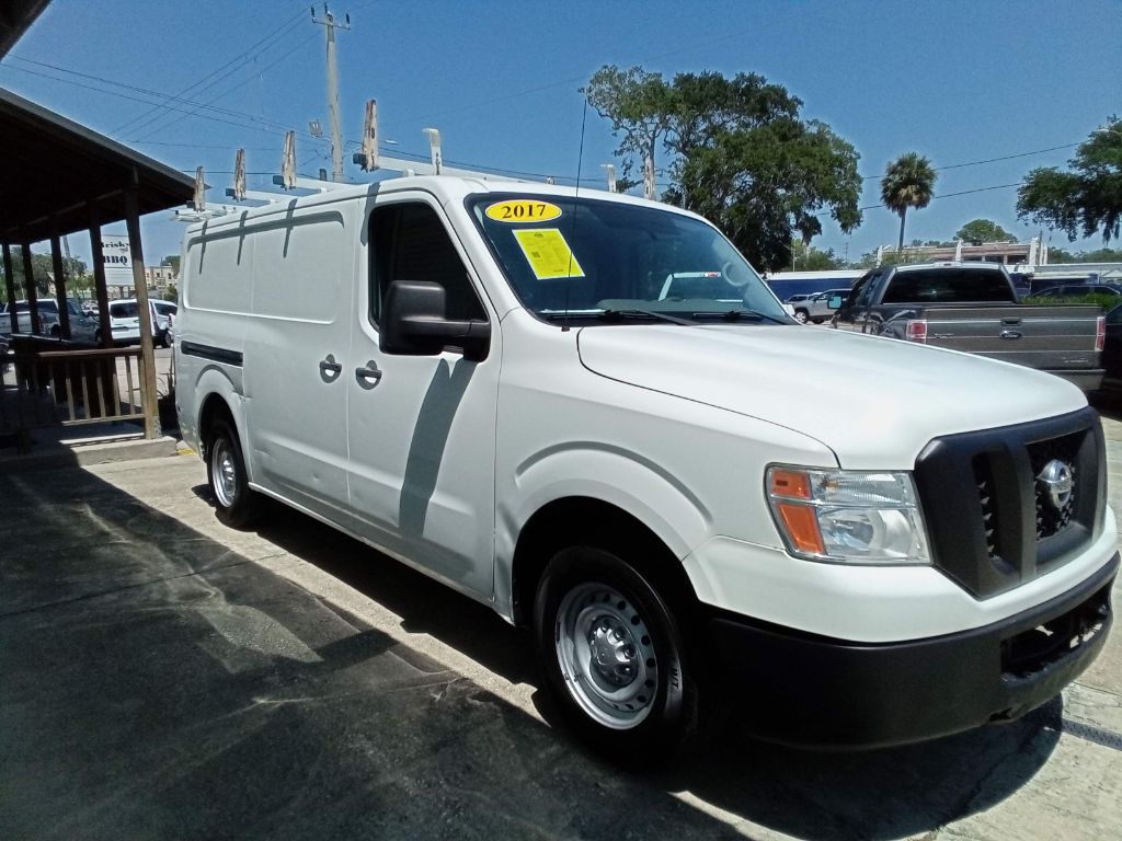 Photo 4 of this NISSAN NV 1500 VAN