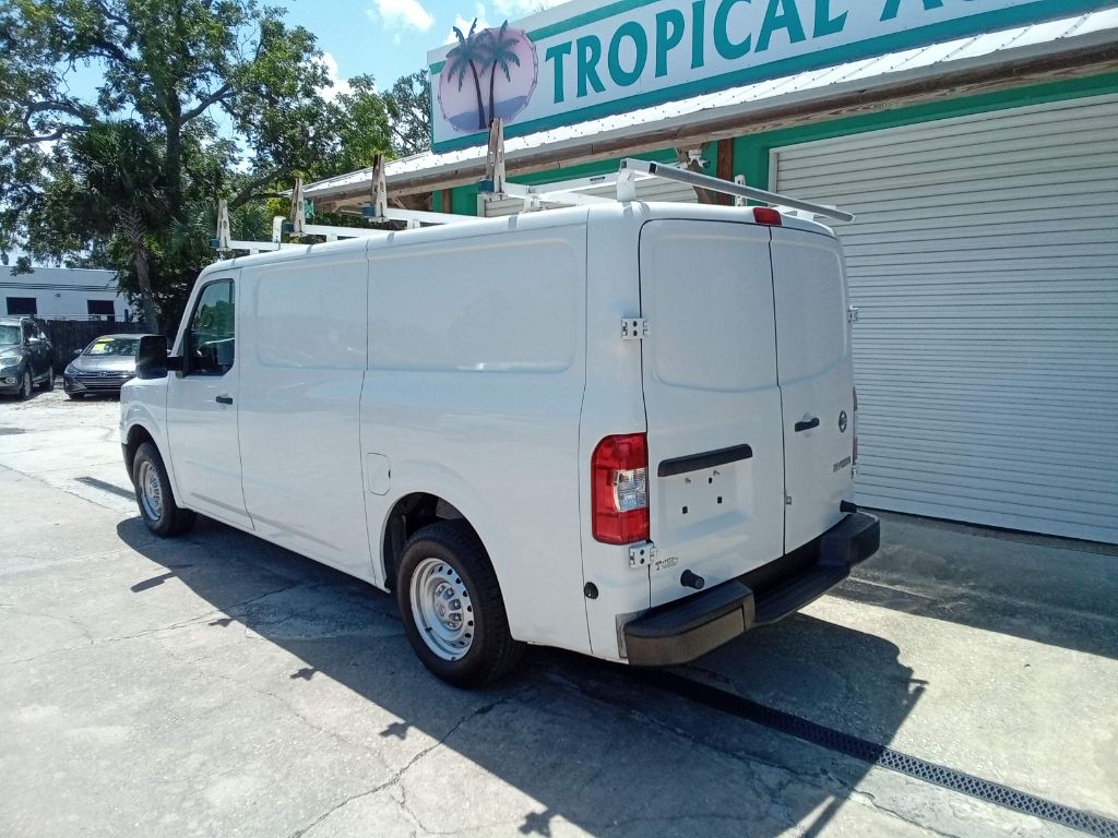 Photo 3 of this NISSAN NV 1500 VAN