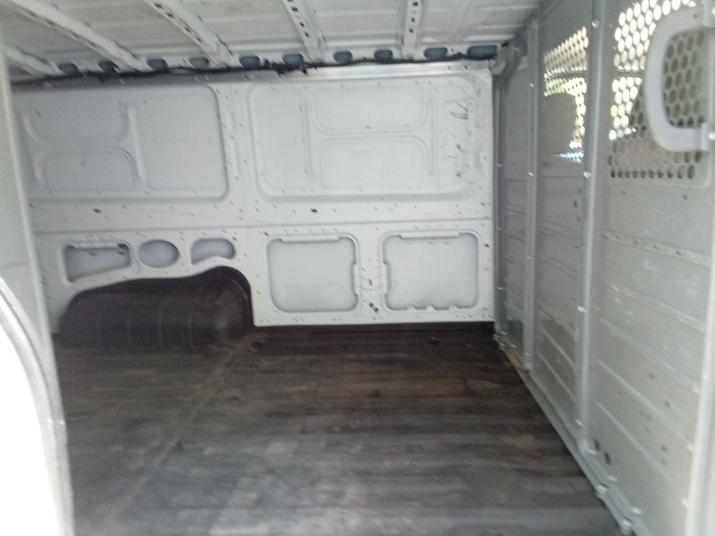 Photo 6 of this NISSAN NV 1500 VAN