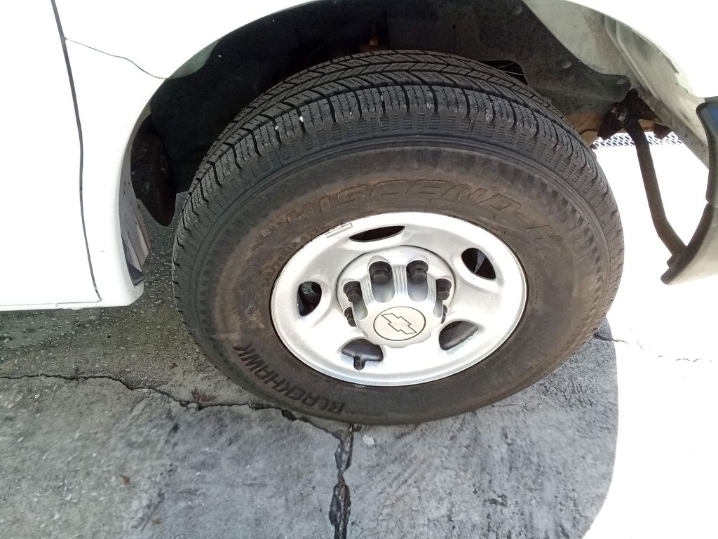 Photo 18 of this CHEVROLET EXPRESS