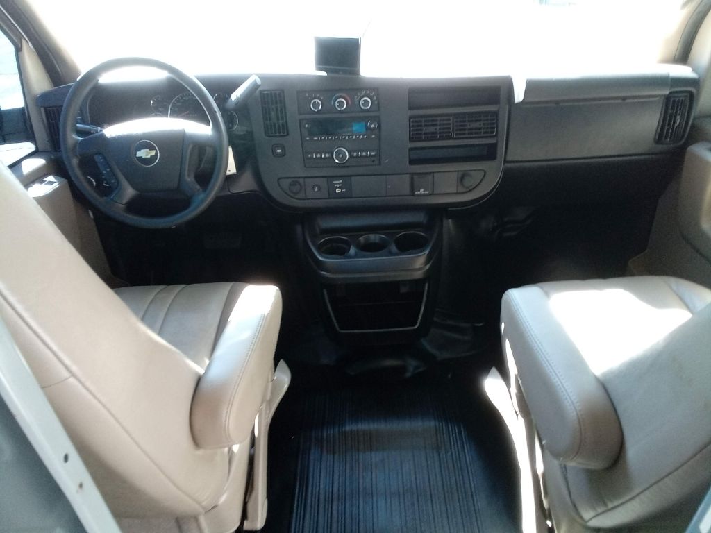 Photo 16 of this CHEVROLET EXPRESS