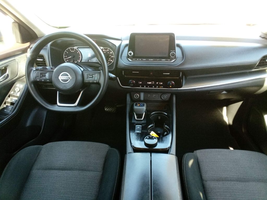 Photo 19 of this NISSAN ROGUE