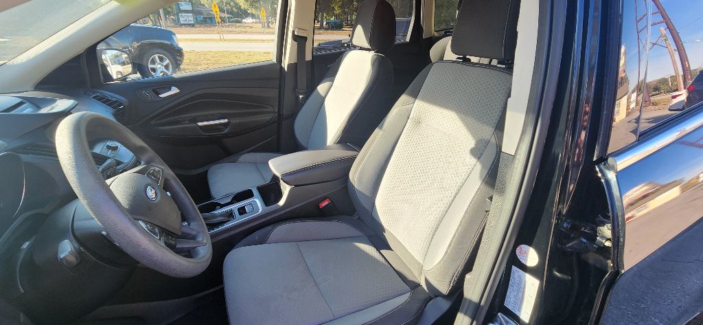 FORD ESCAPE 2017 FORD ESCAPE 1FMCU0G95HUE29396