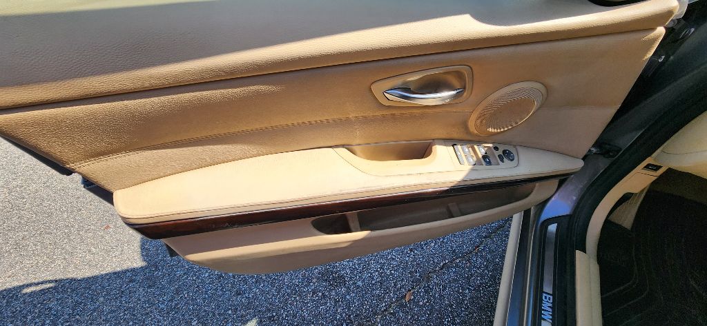 BMW 328 2011 BMW 328 WBAPK5G50BNN30219