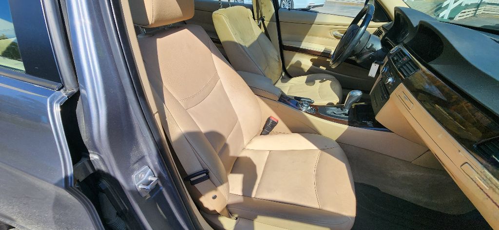 BMW 328 2011 BMW 328 WBAPK5G50BNN30219