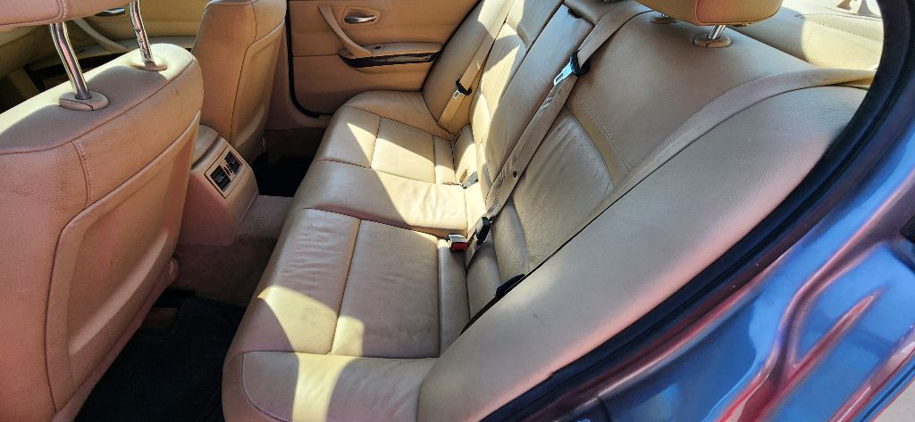 BMW 328 2011 BMW 328 WBAPK5G50BNN30219