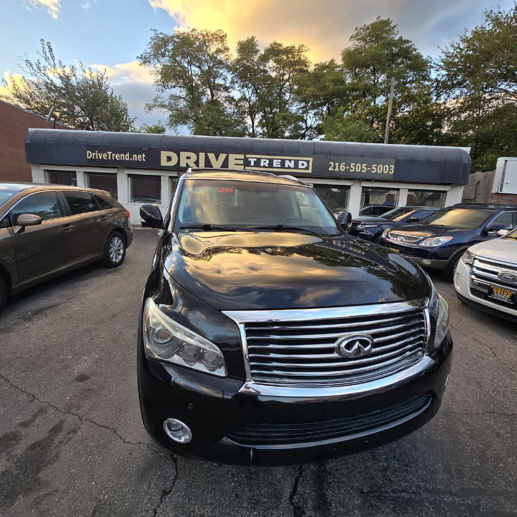 Photo 3 of this INFINITI QX56