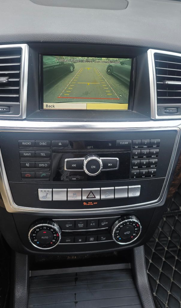 Photo 10 of this MERCEDES-BENZ M-CLASS