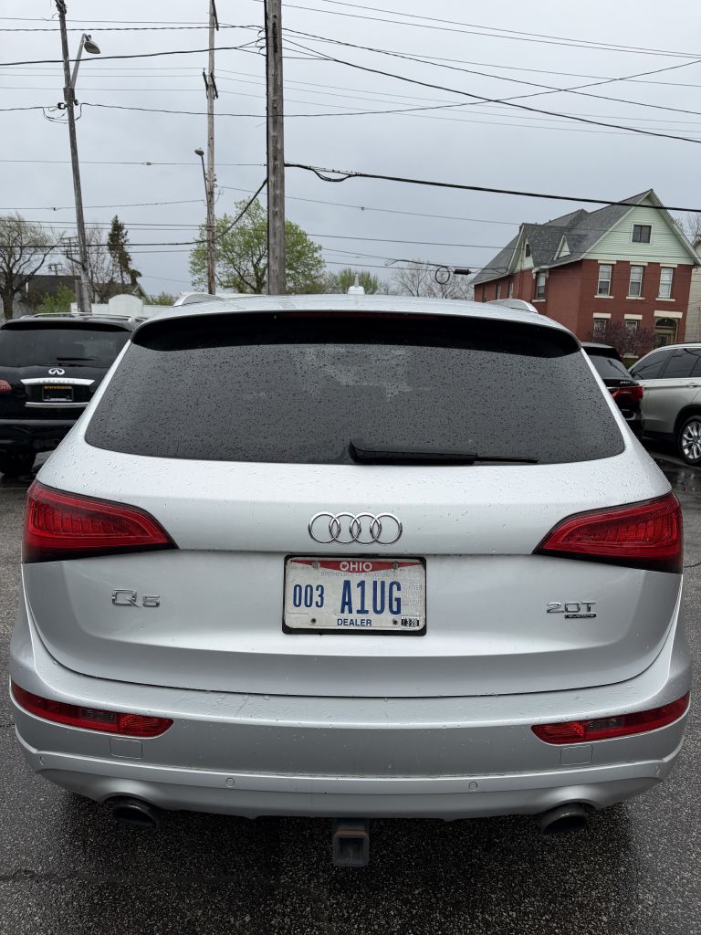 Photo 9 of this AUDI Q5