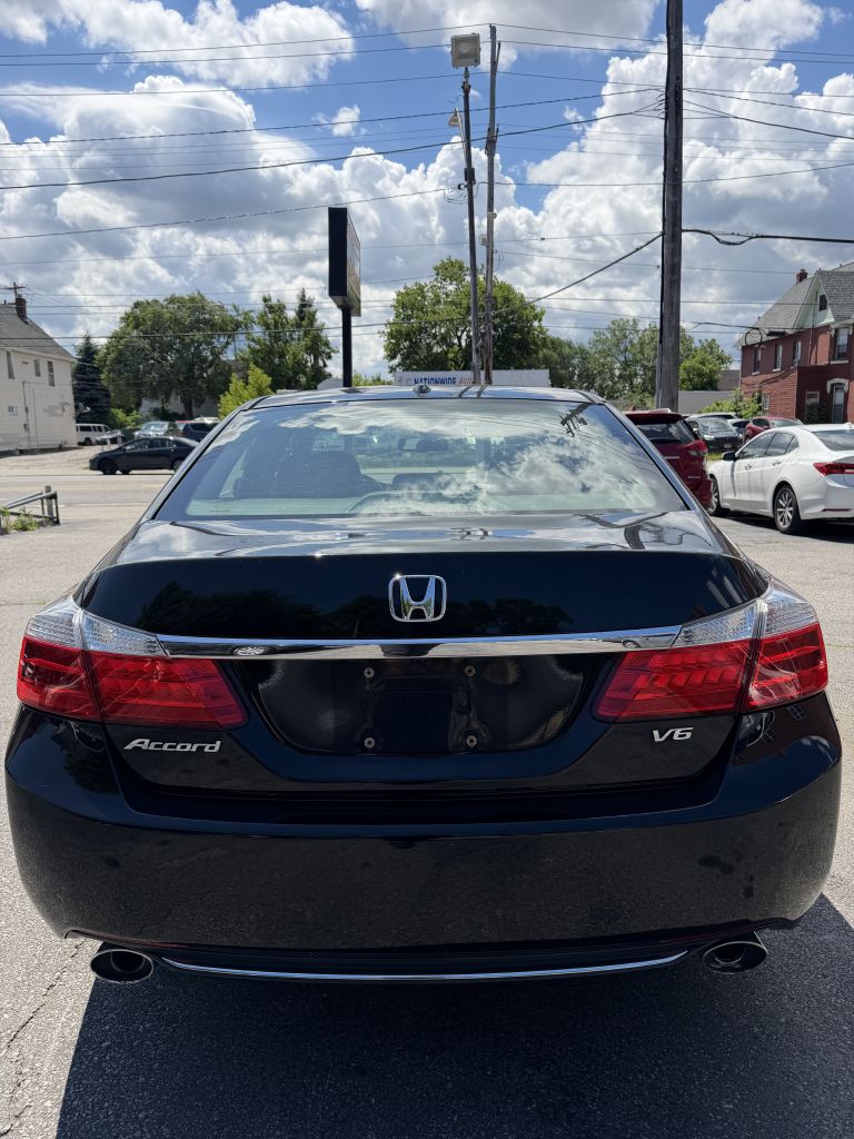 Photo 11 of this HONDA ACCORD