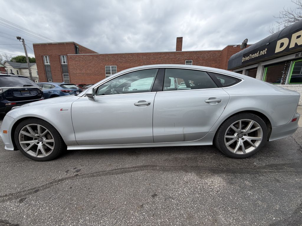 Photo 3 of this AUDI A7