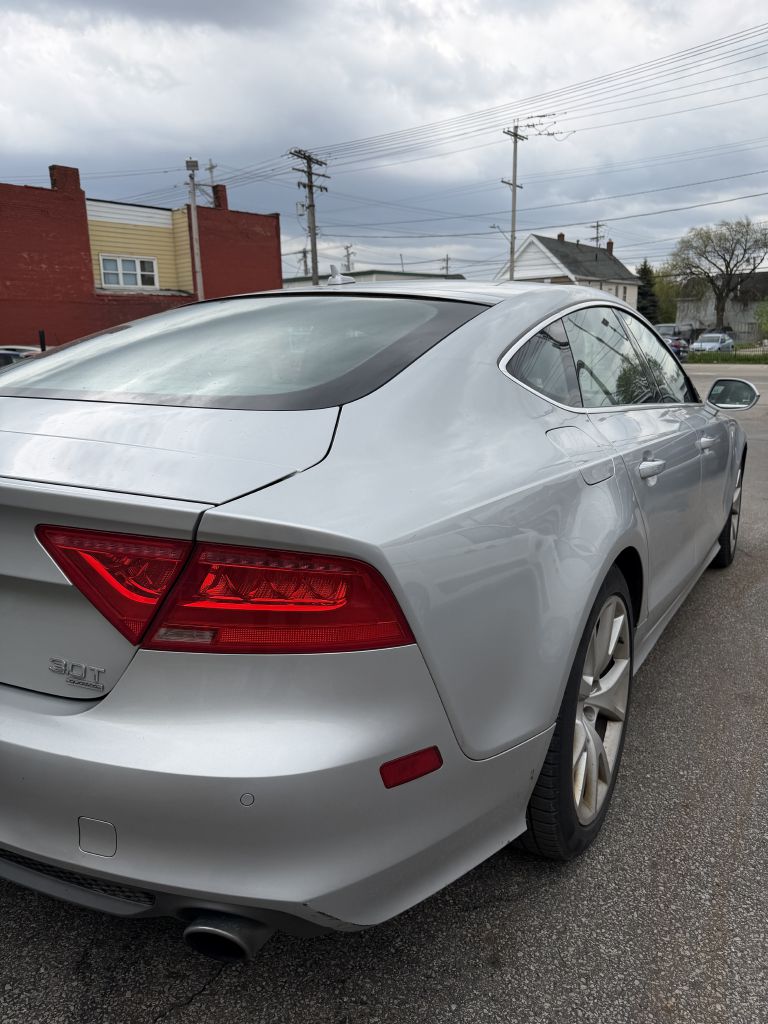 Photo 9 of this AUDI A7