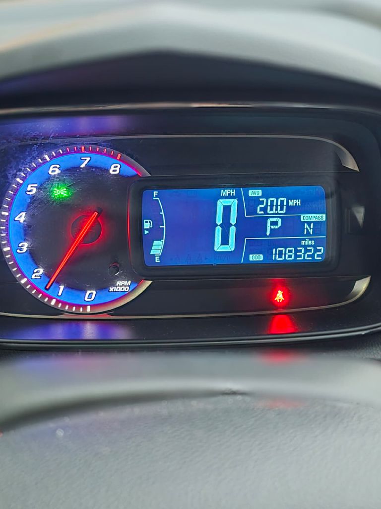 Photo 4 of this CHEVROLET TRAX