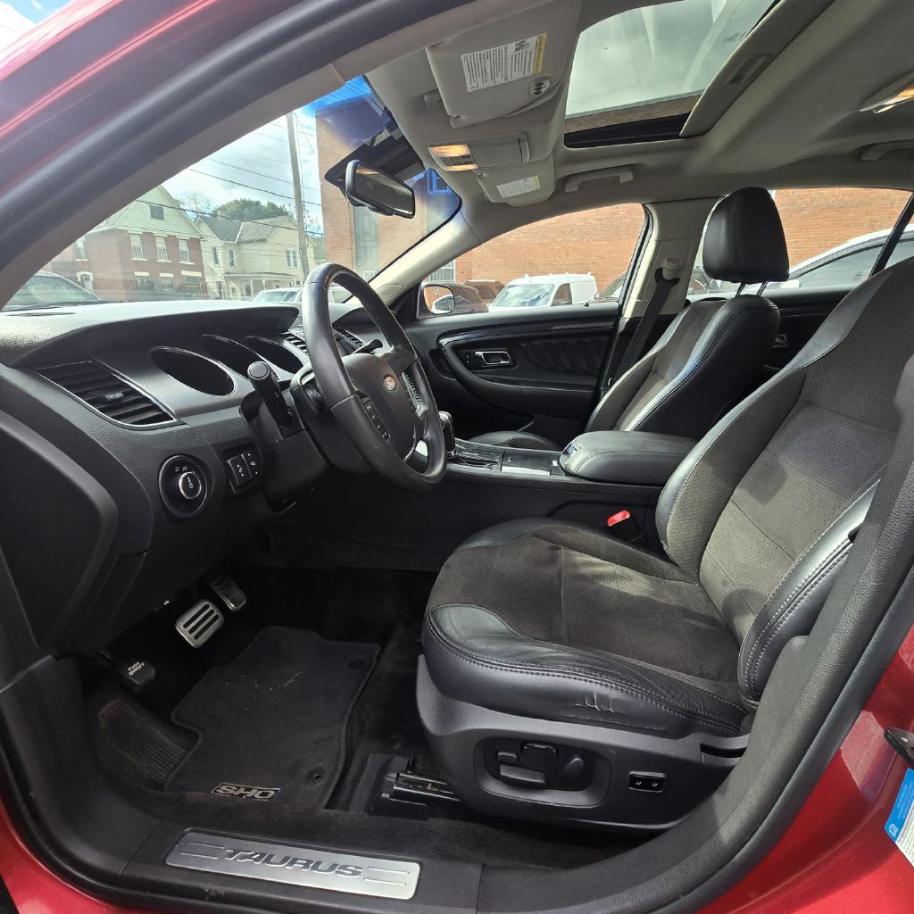 Photo 7 of this FORD TAURUS