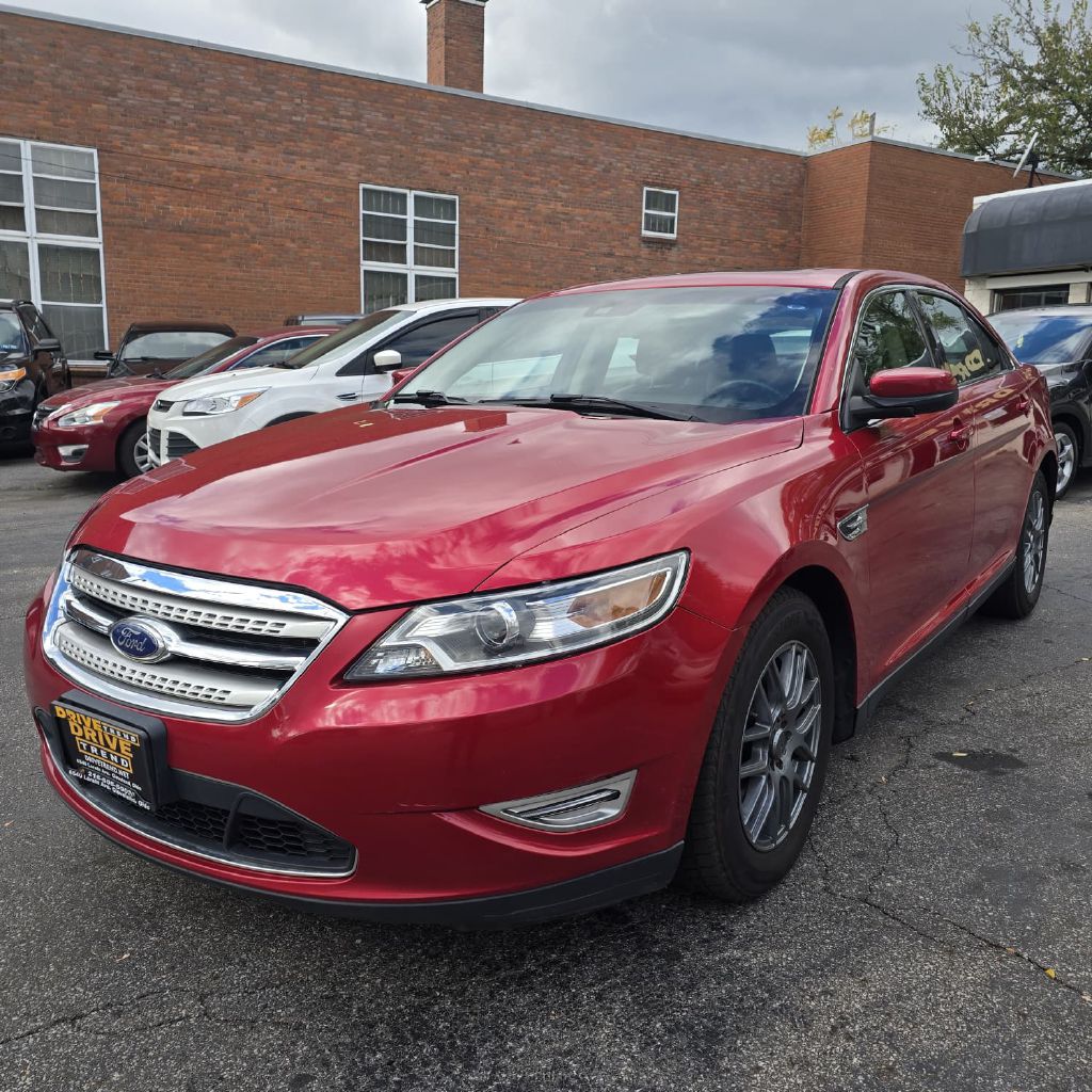 Photo 2 of this FORD TAURUS
