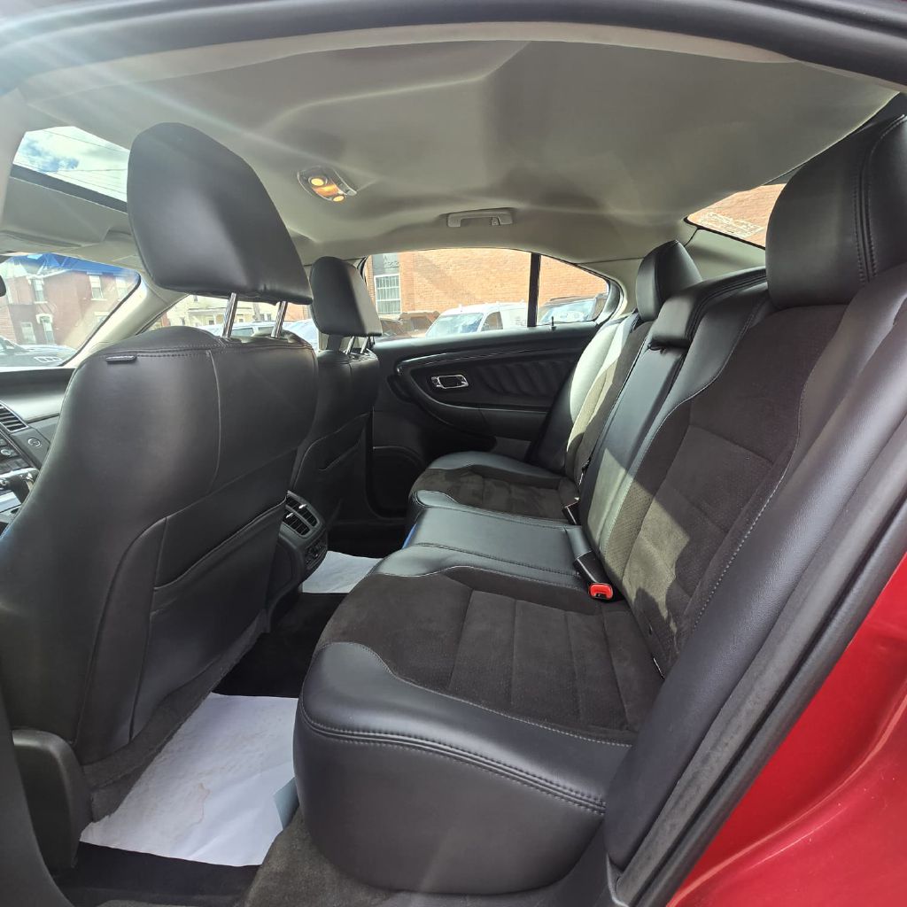 Photo 10 of this FORD TAURUS