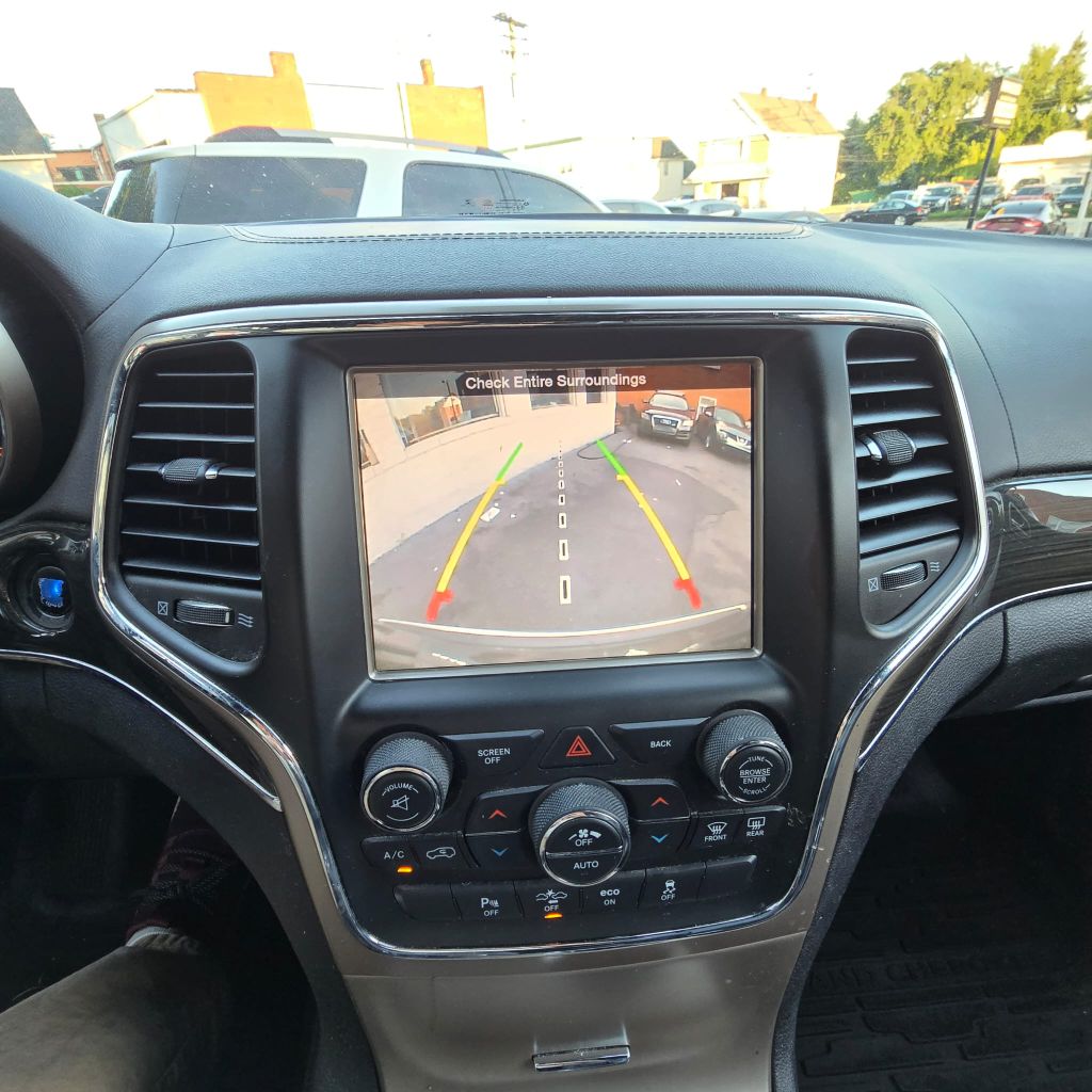 Photo 11 of this JEEP GRAND CHEROKEE