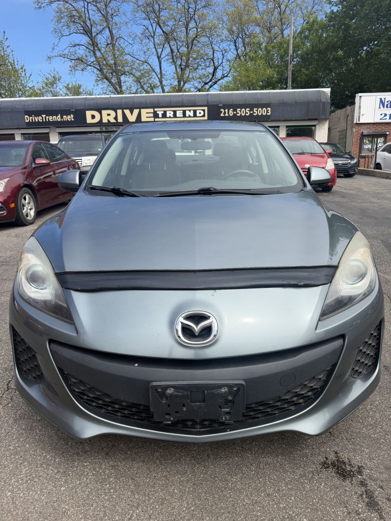 Photo 2 of this MAZDA MAZDA3