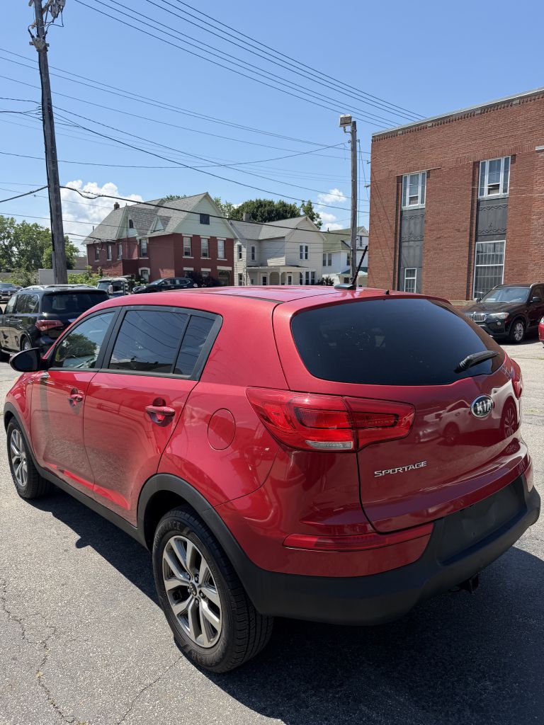 Photo 8 of this KIA SPORTAGE