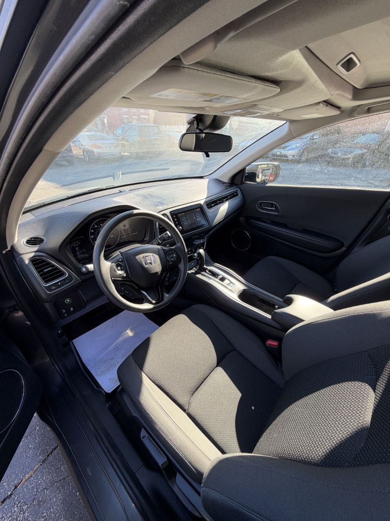 Photo 4 of this HONDA HR-V