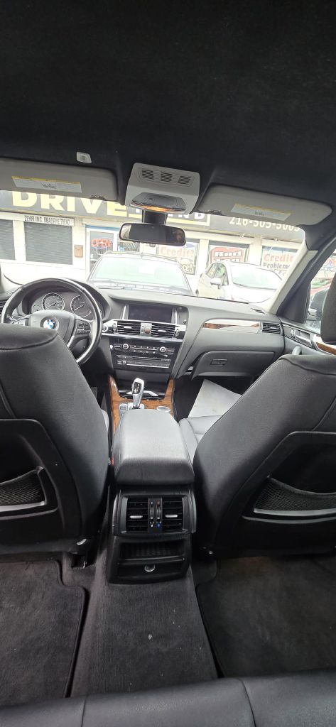 Photo 7 of this BMW X3