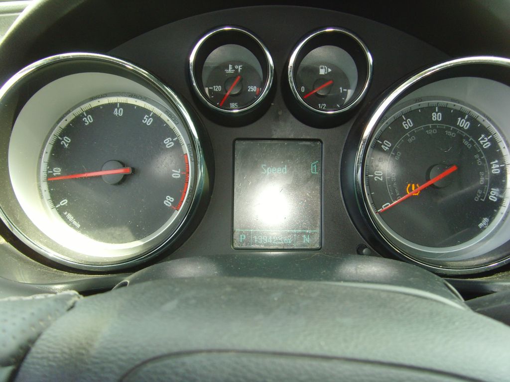 Photo 19 of this BUICK REGAL
