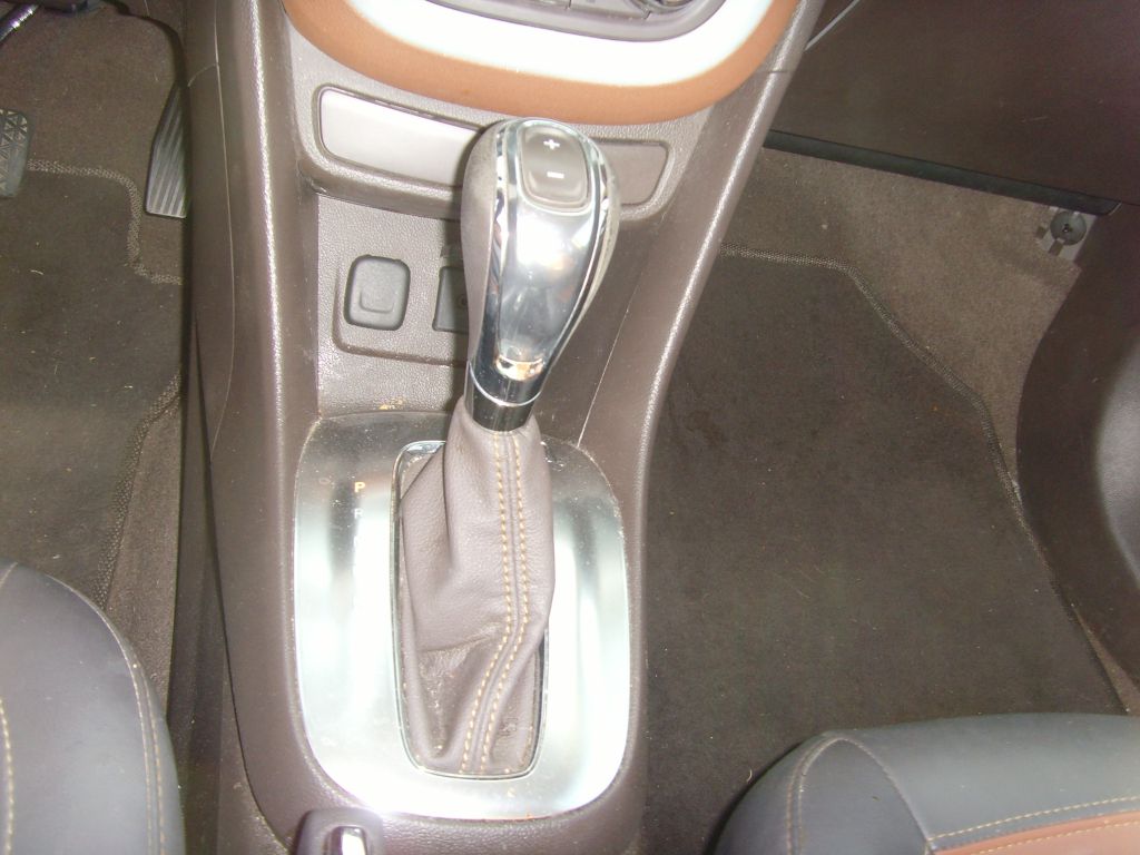 Photo 24 of this BUICK ENCORE