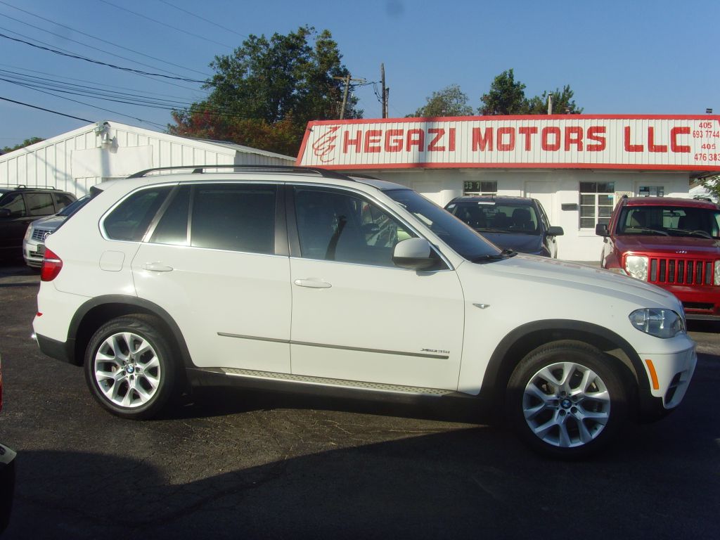 Photo 4 of this BMW X5