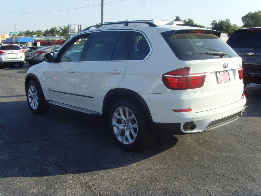 Photo 7 of this BMW X5