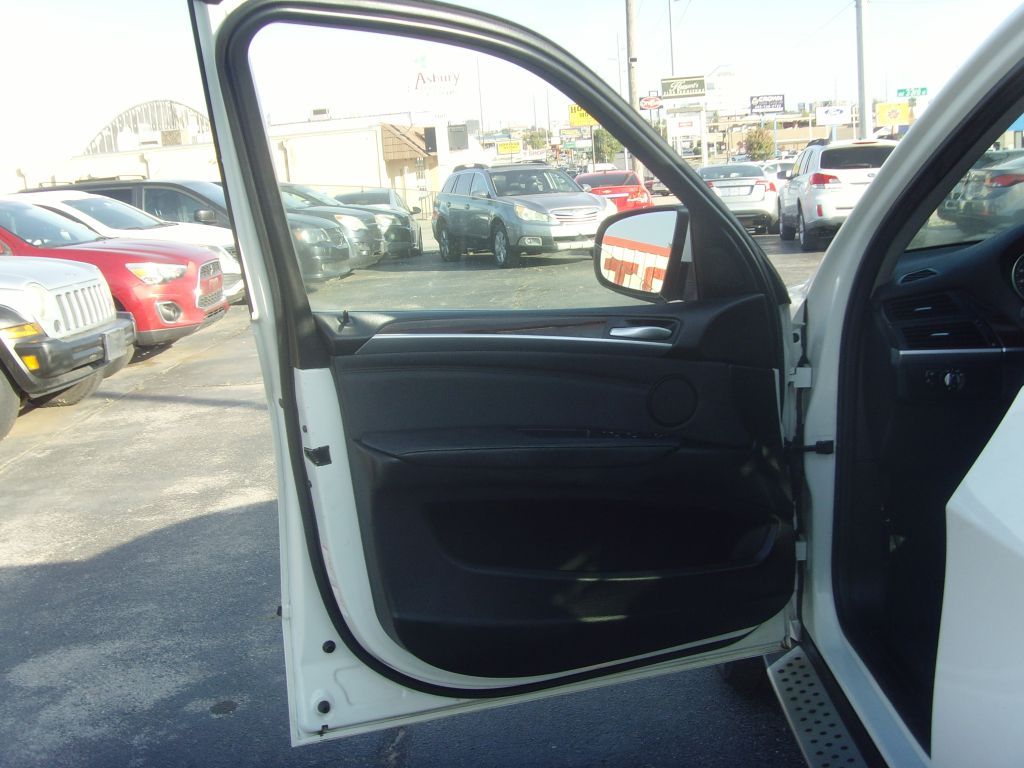 Photo 19 of this BMW X5