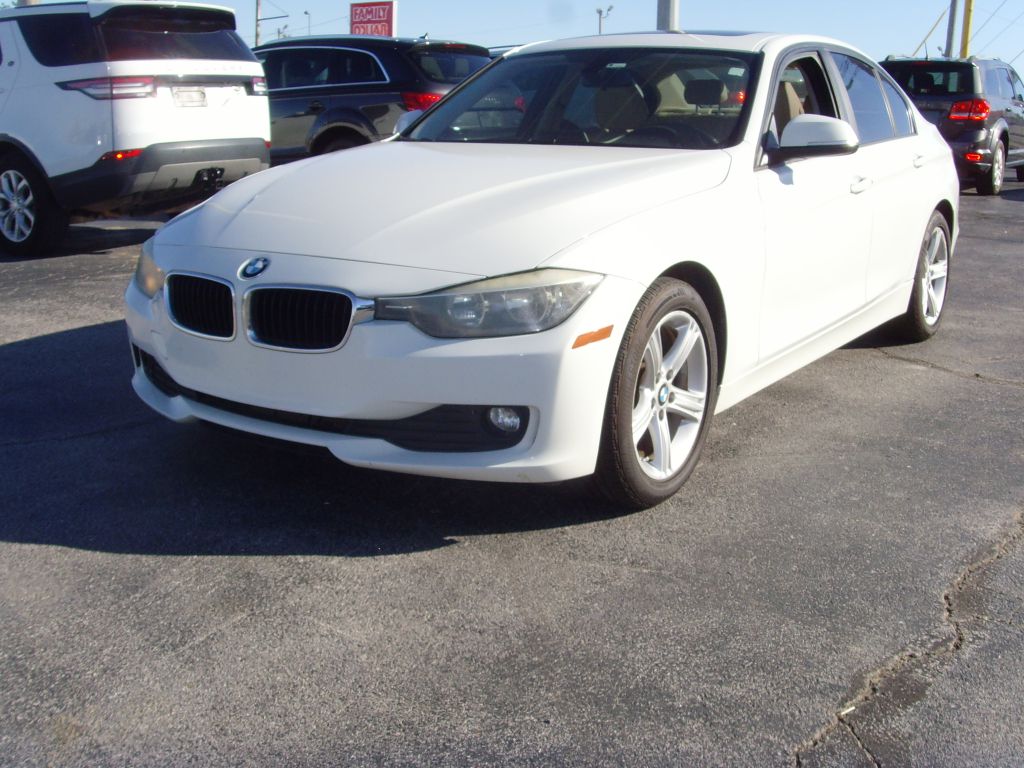Photo 2 of this BMW 320