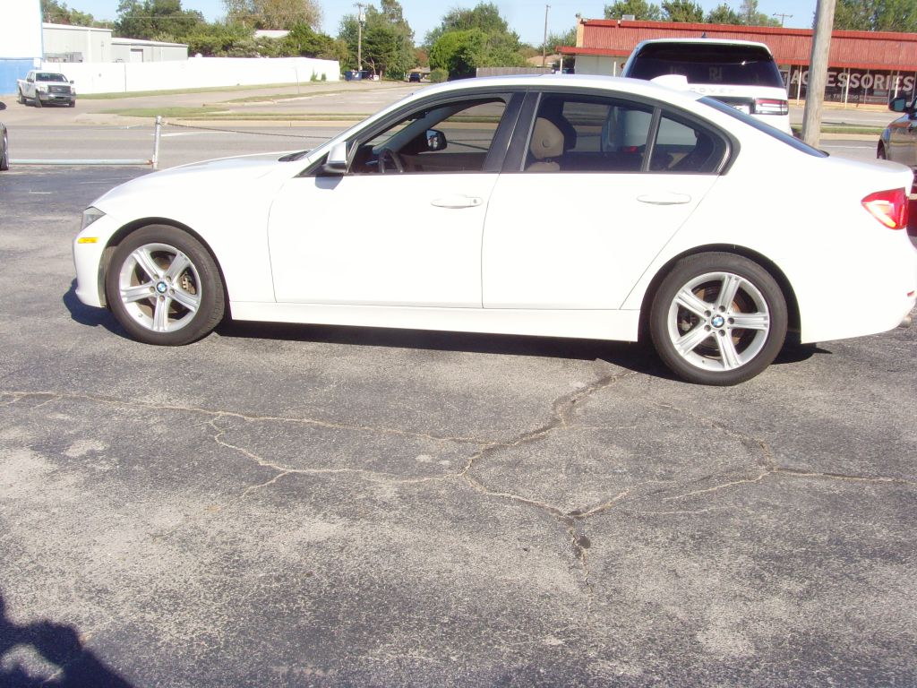 Photo 9 of this BMW 320