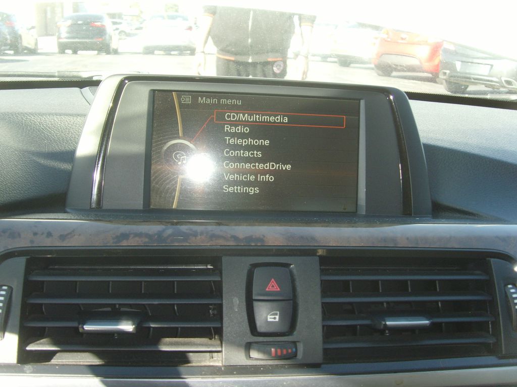 Photo 20 of this BMW 320