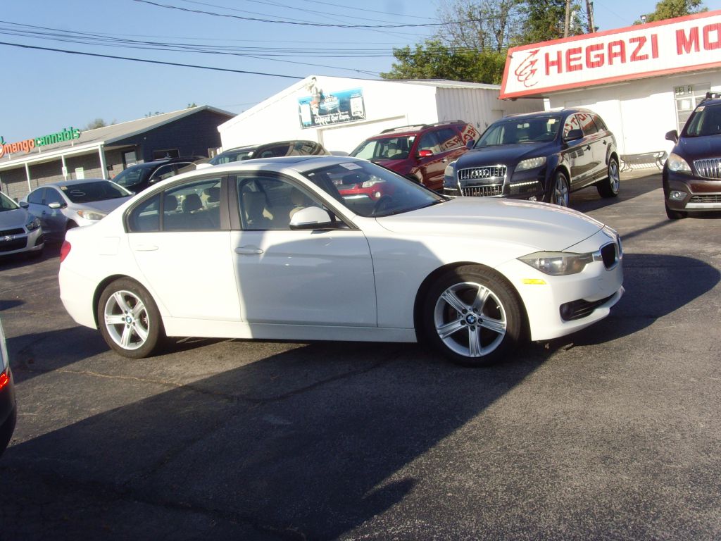 Photo 4 of this BMW 328