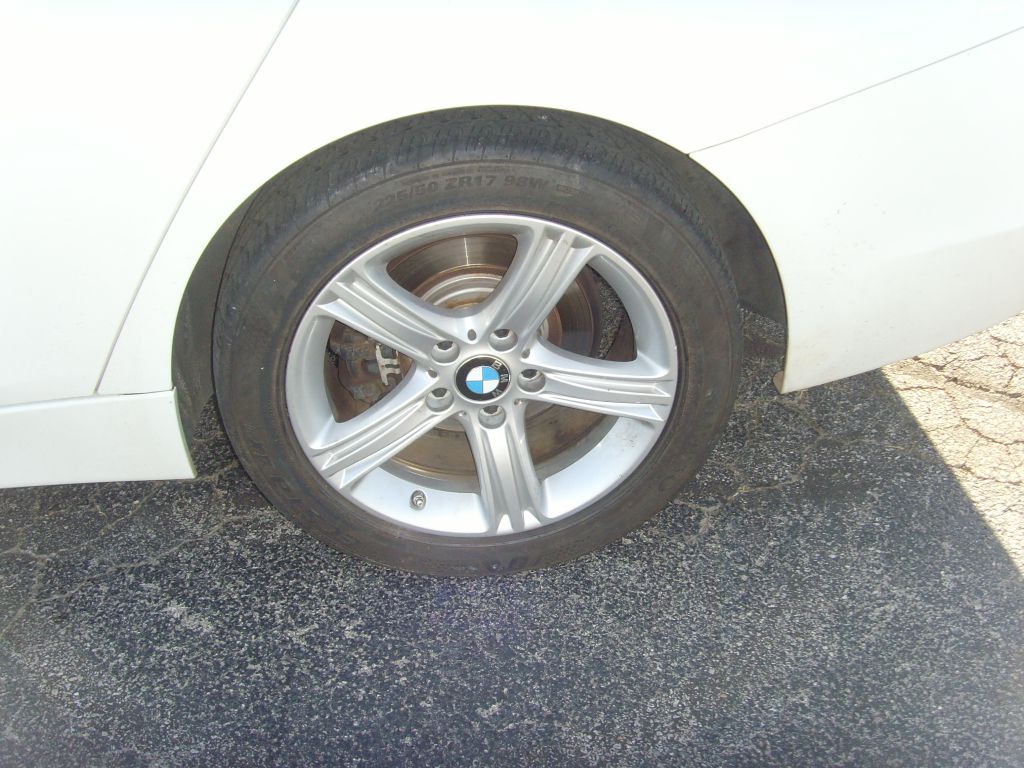 Photo 27 of this BMW 328