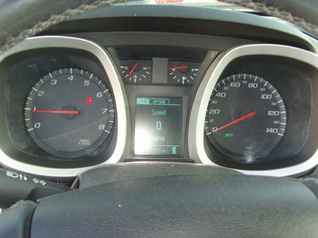 Photo 19 of this CHEVROLET EQUINOX