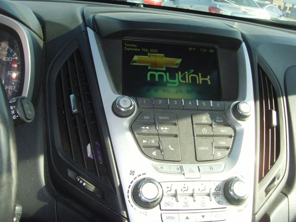Photo 20 of this CHEVROLET EQUINOX