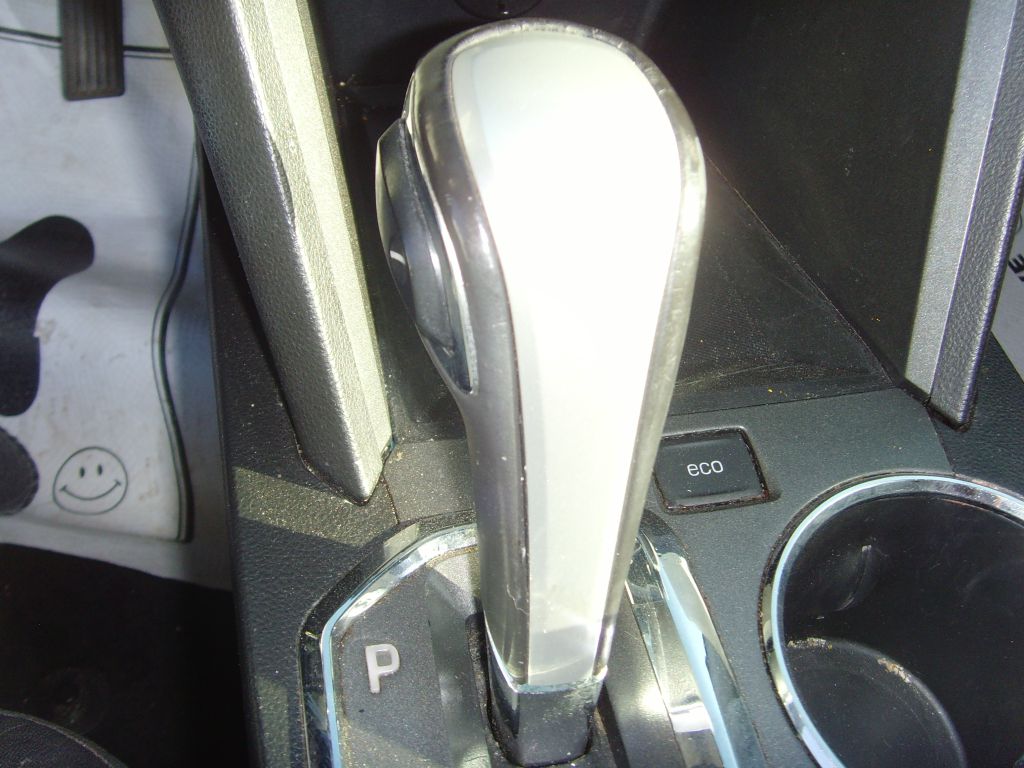 Photo 21 of this CHEVROLET EQUINOX