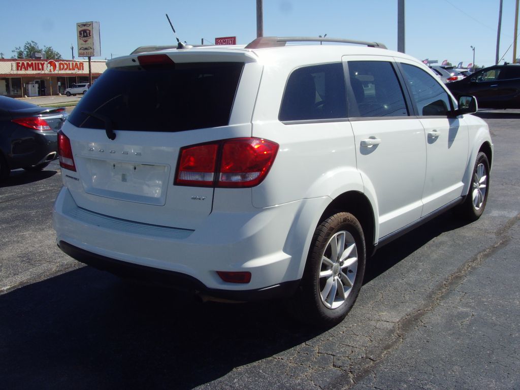Photo 5 of this DODGE JOURNEY