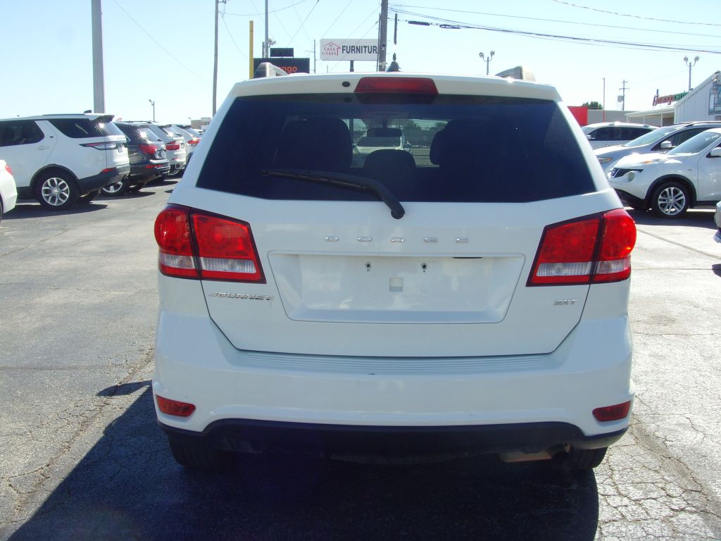 Photo 7 of this DODGE JOURNEY
