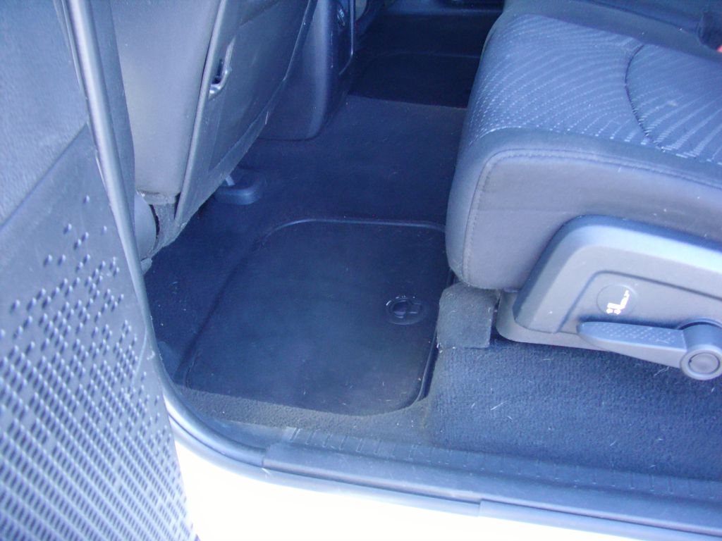 Photo 14 of this DODGE JOURNEY