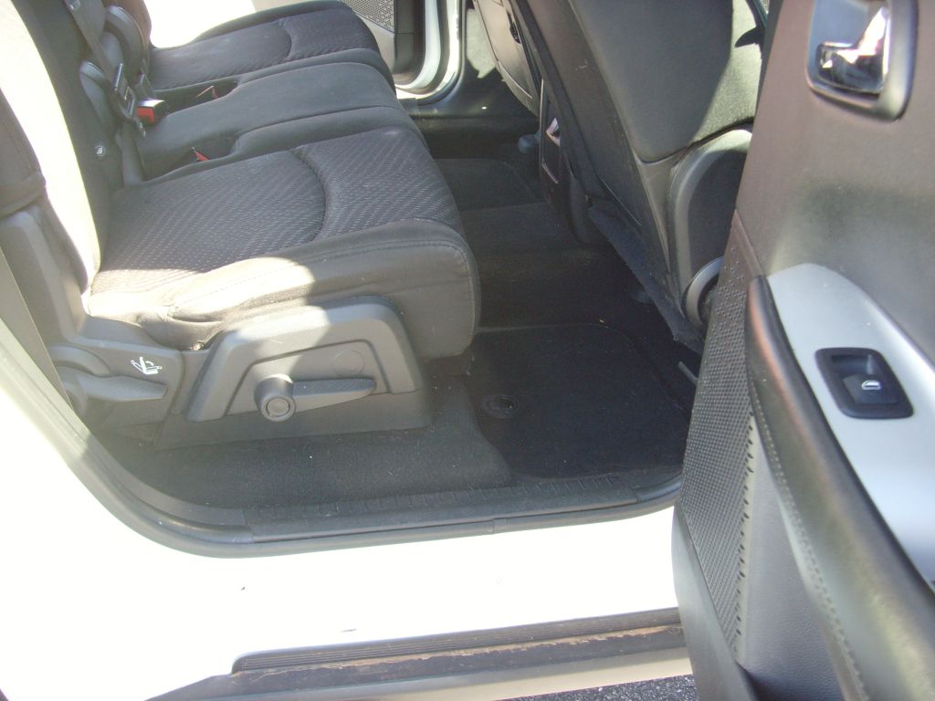 Photo 16 of this DODGE JOURNEY