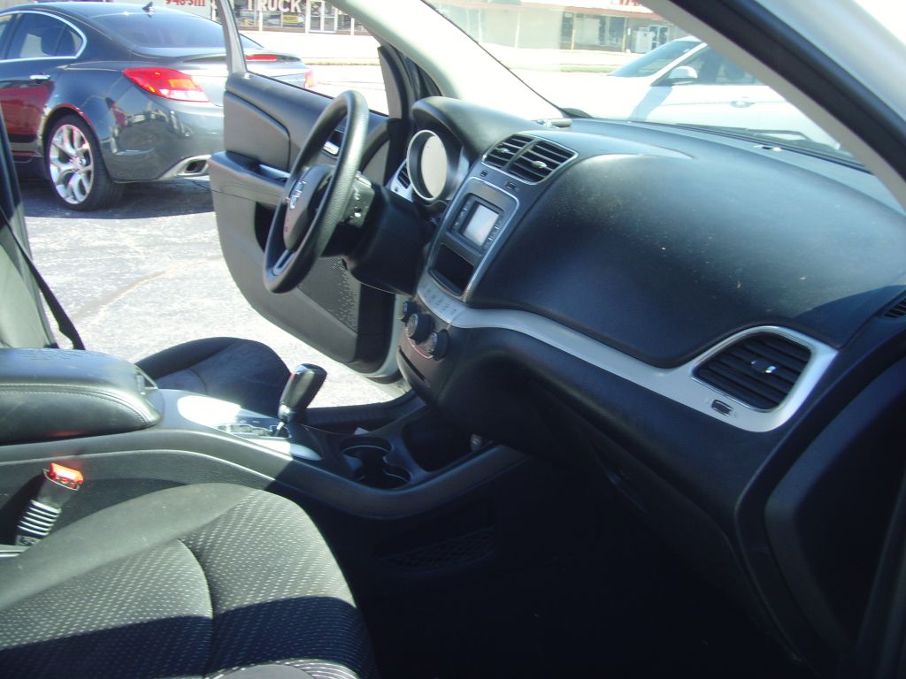 Photo 20 of this DODGE JOURNEY