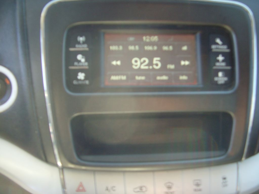 Photo 21 of this DODGE JOURNEY