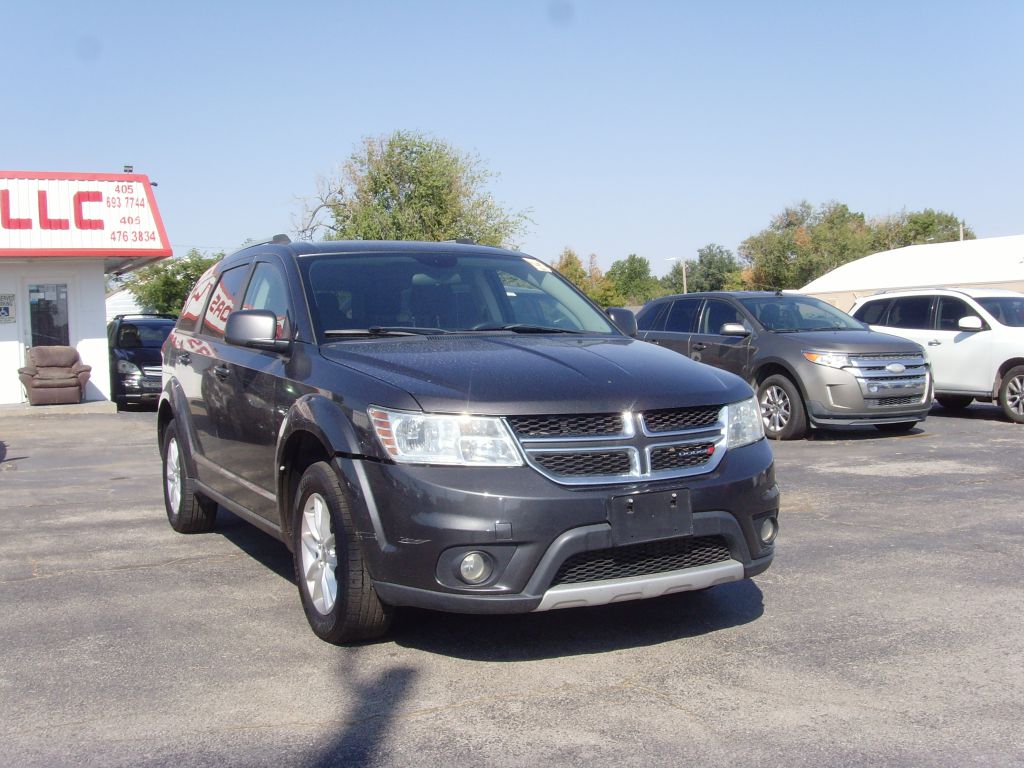 Photo 3 of this DODGE JOURNEY