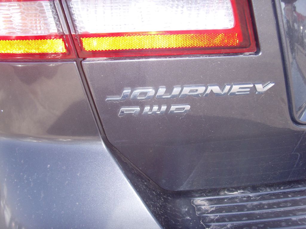 Photo 6 of this DODGE JOURNEY
